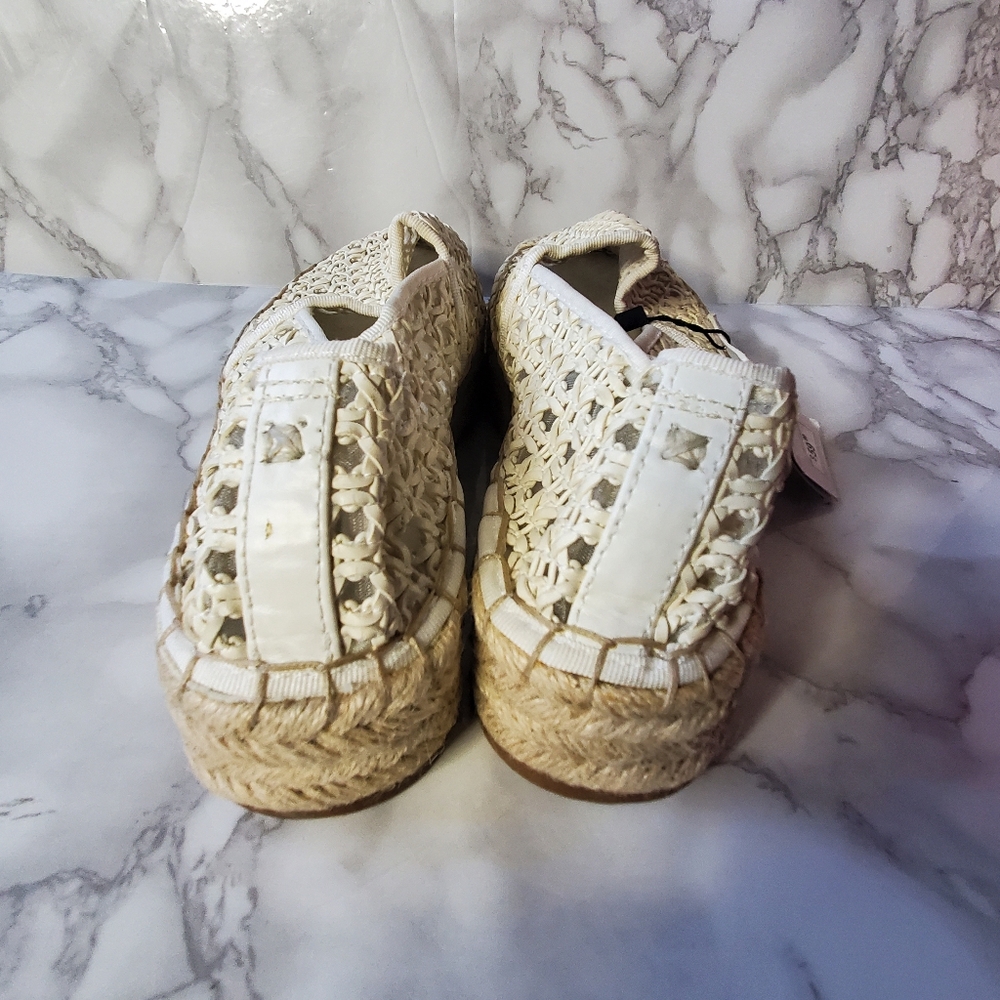 Zara Cream Espadrilles with Woven Design 7.5 - Picture 3 of 7